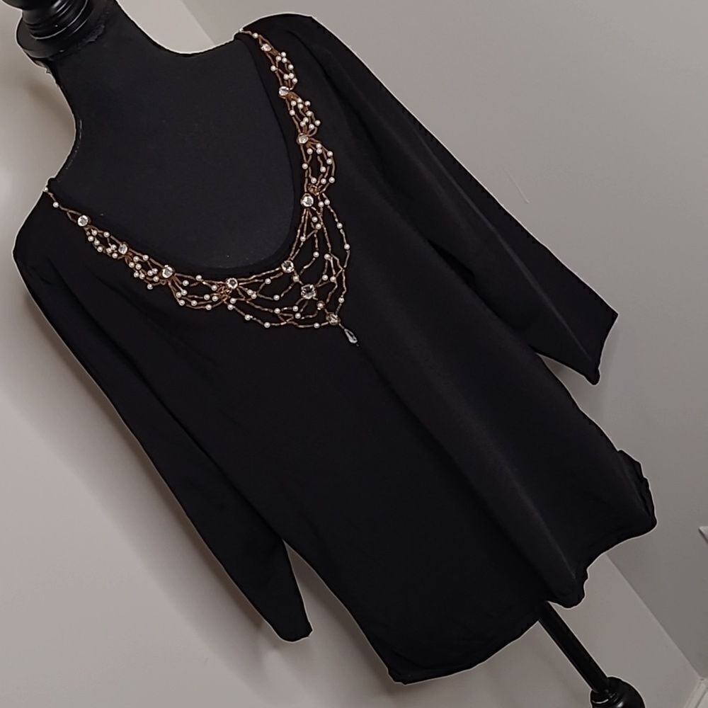 Papell studio black tunic with faux pearls and rhinestone embellishments,